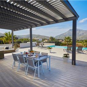 5 bedroom villa with infinity pool, Castellammare del Golfo, sleeps 9